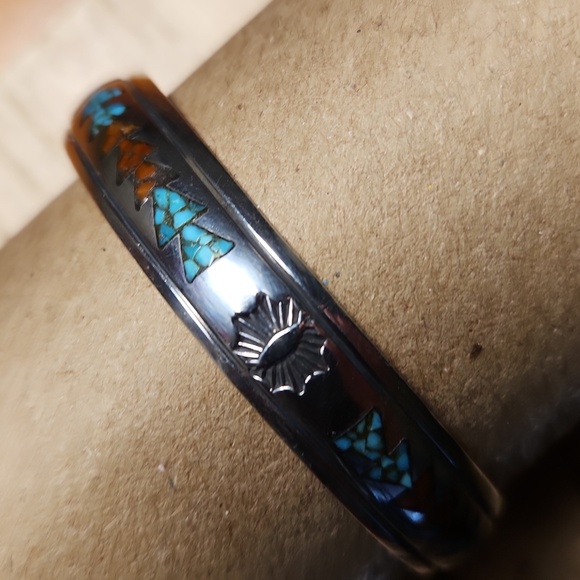 Vintage Nakai Silver Turquise and Coral Inlay Bracelet - Picture 2 of 12